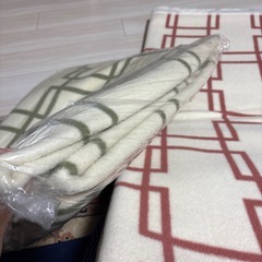 【まだまだ使えます‼️】西川 羊毛カシミア毛布（クリーニング済）の画像