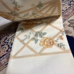 【まだまだ使えます‼️】ニッケ 羊毛100% ウール毛布（新品未使用品）の画像