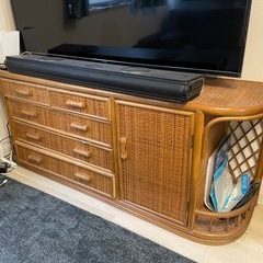 テレビ台の画像