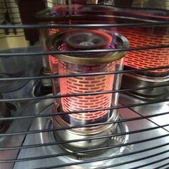 2023年製　極上美品　コロナ(日本製)　反射式　石油ストーブ　ワンタッチキャップタンク　ストーブ　反射式ストーブの画像