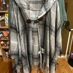 𝔸𝕧𝕒𝕚𝕝・ポンチョの画像