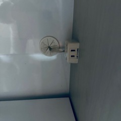 【値下げしました】美品ホワイト木彫キッチンカウンターの画像