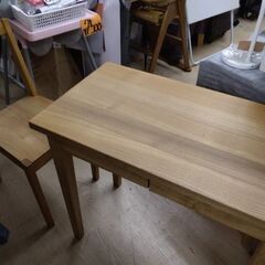 定価数万円　無印良品　北欧　無垢材　超お洒落　超極上美品　デスク　パソコンデスク　学習机　テーブル　机の画像
