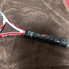 テニスのラケットの画像