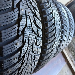 スパイク❗️205/55/16冬ネクセンの画像