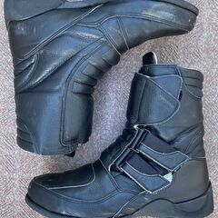 クシタニ　ガルドシューズの画像