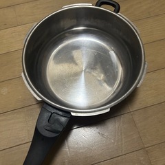【受渡決定済】片手圧力鍋の画像
