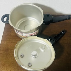【新品】圧力鍋　2.2L 直径16センチ　3合炊き　　の画像