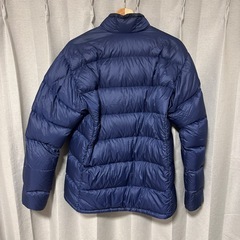 mont-bell モンベル ライトアルパイン ダウンジャケット ネイビー Mの画像