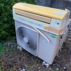 TOSHIBAエアコン2010年製8畳用♪引取り限定！の画像