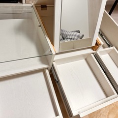 LOWYA ドレッサーテーブルホワイトの画像