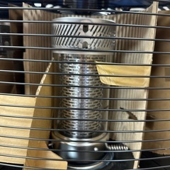 日立石油ストーブ・自然通気形開放式 石油ストーブ OVH-F26の画像