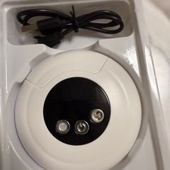 電動爪切り 3段階スピード LEDライト Type-C充電式 爪傷防止 安全 低騒音 軽量 飛び散り防止設計・ゴミボックス内蔵の画像