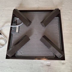 【ニトリ・動作確認済】正方形　こたつ机　コード　こたつ布団　リバーシブルの画像