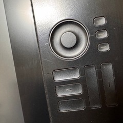 Wacom 液晶タブレット　Cintiq24HDtouchの画像