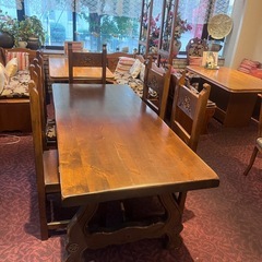 【✨希少家具✨】イタリア家具🇮🇹 
ダイニングテーブル６人掛けの画像