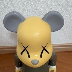 メディコムトイ   400% フィギュアMEDICOM TOY KAWS BE@RBRICK 1stの画像