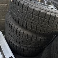 フィットなどスタッドレスタイヤ、ホイールの画像