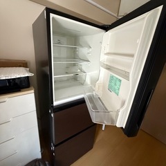 ハイセンス 冷蔵庫 幅55cm 282L ダークブラウン HR-G2801BRの画像