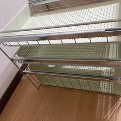 【お譲りします】食器収納　大サイズの画像