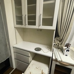 カップボード　しょっきだな食器棚の画像