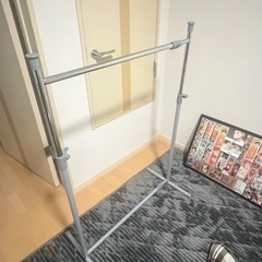 可変式 ハンガーラックの画像
