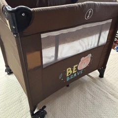 11/16までの限定品！折りたたみベビーベッド、プレイヤードの画像