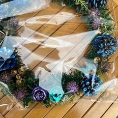 ハンドメイド松ぼっくりクリスマスリースの画像