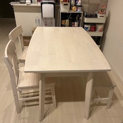 ニトリ　ダイニングテーブルセットの画像