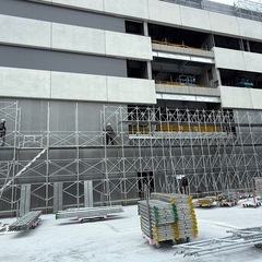 【高収入】【手厚い福利厚生】鳶職スタッフ募集／未経験は日当1万2000円~／経験者優遇！！の画像