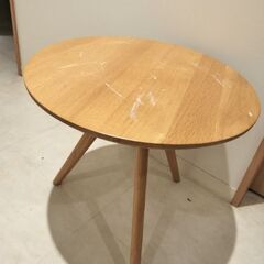 丸テーブル2つ　　ちゃぶ台　あげますの画像