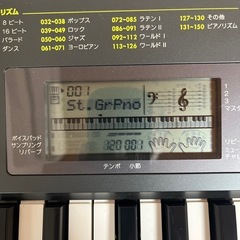 【カシオ】CTK-2200 キーボードスタンド付き（美品）の画像