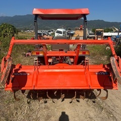 クボタ　トラクターの画像