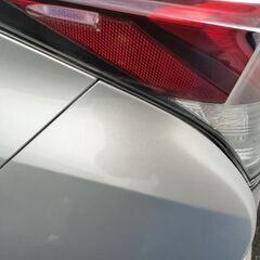 プリウス50前期テールランプ　セット売りの画像