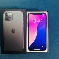 iPhone11pro ··256GB バッテリー最大容量···88% キャリア：SIMフリー  の画像