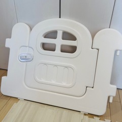 【お渡し者確定】ifam ベビーサークル　200×140（組み合わせ自由）の画像