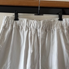 【メンズ】オフホワイトカーゴパンツの画像