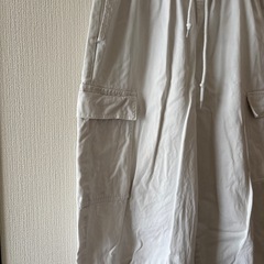 【メンズ】オフホワイトカーゴパンツの画像