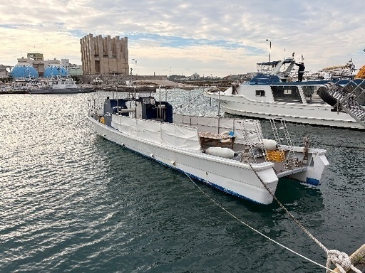 【走行極小！！】船台付き42ftダイビング船