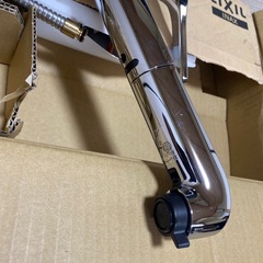 リクシル製　キッチン水栓 クロムメッキ レバー式　未使用品の画像