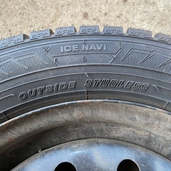 155/65R13 【バリ山】スタッドレスタイヤ4本セットの画像