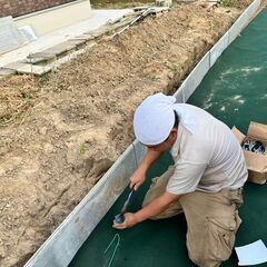 11月17日　力仕事無し。防草シートのピン打ちのお手伝いの画像