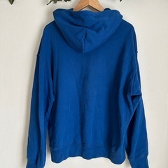 UNIQLO メンズ／パーカーの画像