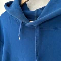 UNIQLO メンズ／パーカーの画像