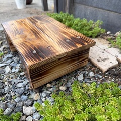 焼板仕上げ　観葉植物置き　ディスプレイ用ににの画像