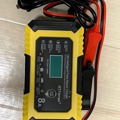 車、バイクバッテリー充電器の画像