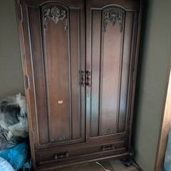 アンティーク家具　猫足　ガラス扉の家具の画像