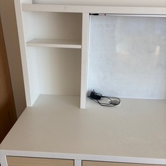 IKEA子供用机の画像