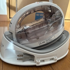 Panasonic コードレススチームアイロンの画像