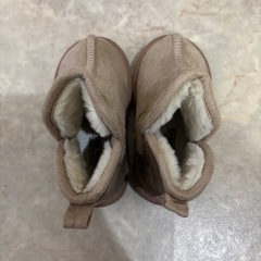 子供　ブーツ　ふわふわの画像